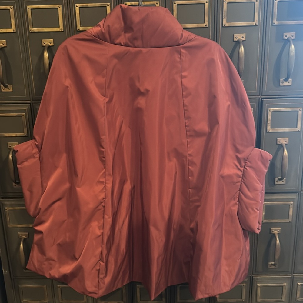 Star ⭐️ PLANET by Lauren G Chic Cape - Picture 7 of 8